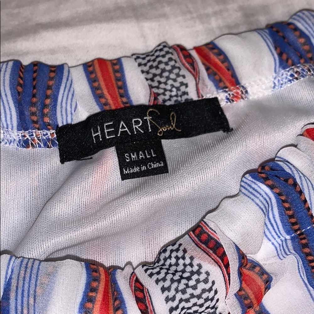 Patterned blouse✨ - Picture 3 of 3